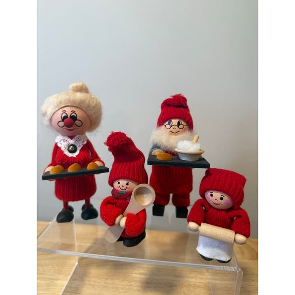 Lot of 4 Ljungstroms Of Sweden Tomte Wooden Figure Baking Together JL - Picture 1 of 14